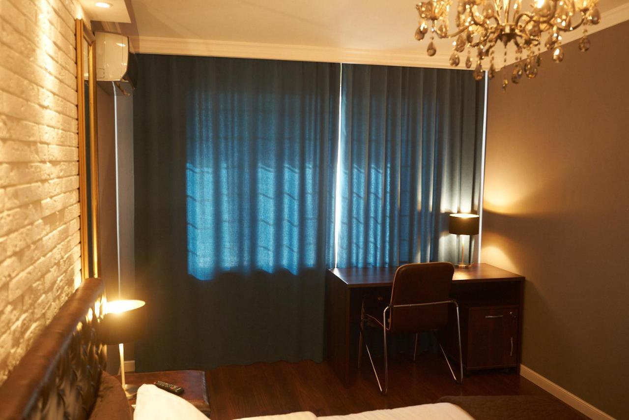 Boutique Apartment Kremenchuk Luaran gambar